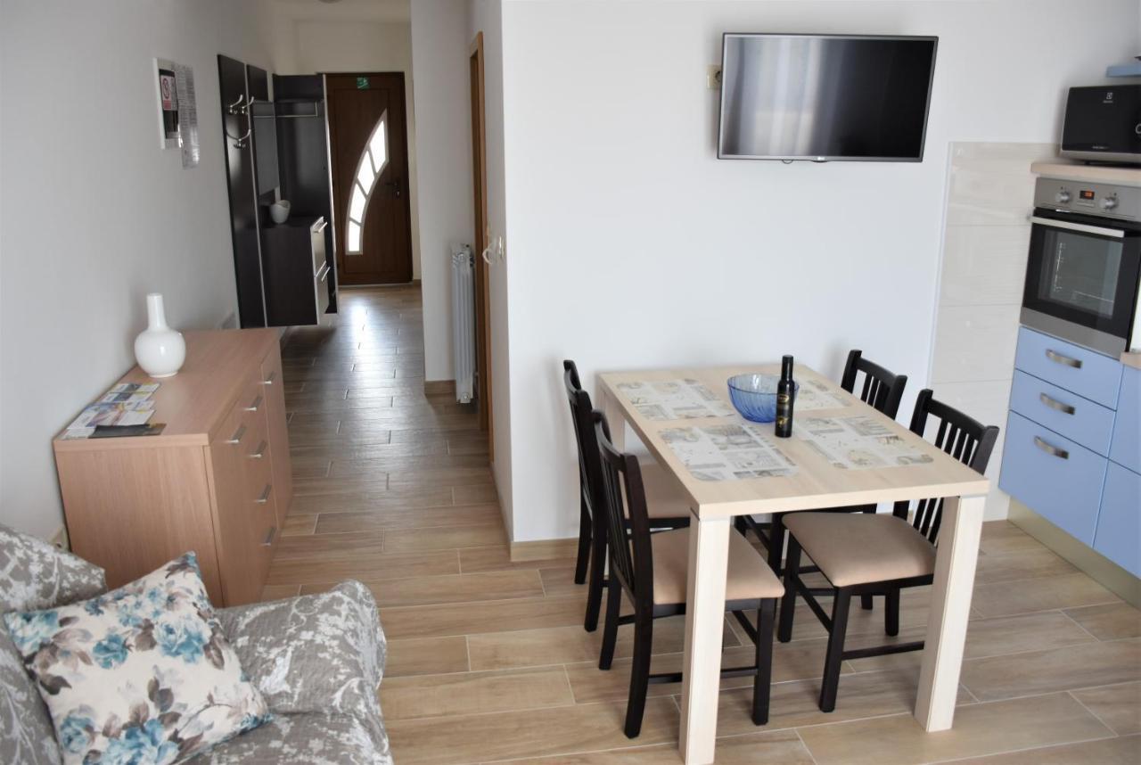 Apartmani Diana Novigrad Istria Εξωτερικό φωτογραφία